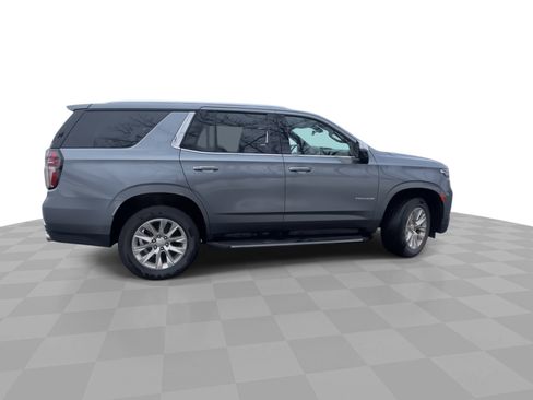Used 2021 Chevrolet Tahoe Premier w/ Premium Package image 9