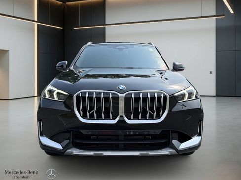 Used 2025 BMW X1 xDrive28i w/ Convenience Package AWD/4WD image 2