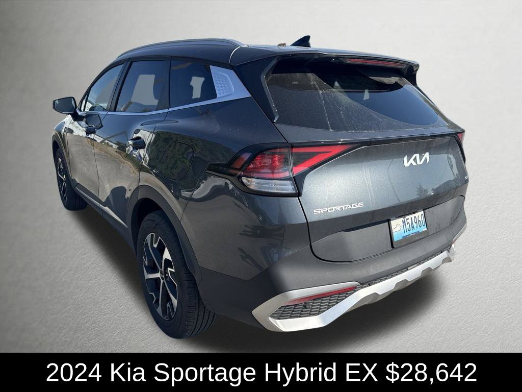 Used 2024 Kia Sportage EX AWD/4WD image 5