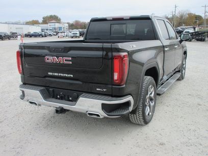 New 2026 GMC Sierra 1500 SLT w/ SLT Premium Plus Package