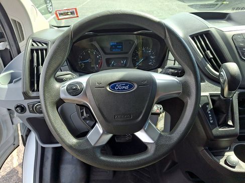 Used 2019 Ford Transit 250 130 Low Roof w/ Exterior Upgrade Package RWD image 18