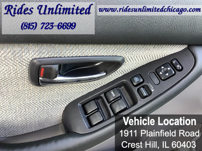Used 2002 Subaru Legacy L AWD/4WD image 28