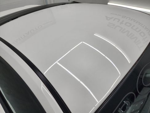 Used 2011 Ford Mustang GT Premium w/ Security Pkg RWD image 5