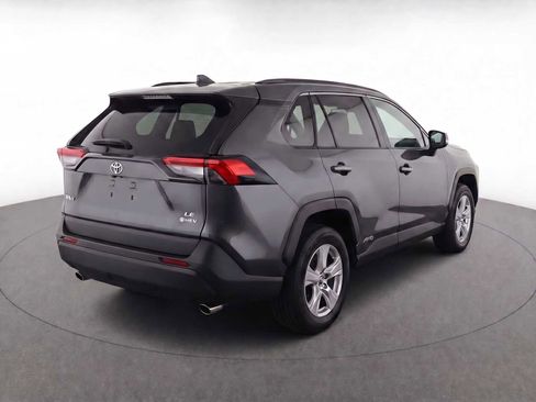 Used 2025 Toyota RAV4 LE image 5