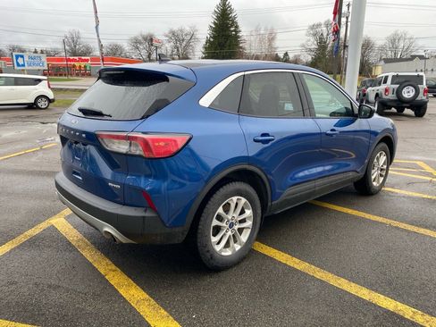 Used 2022 Ford Escape SE w/ Convenience Package image 5