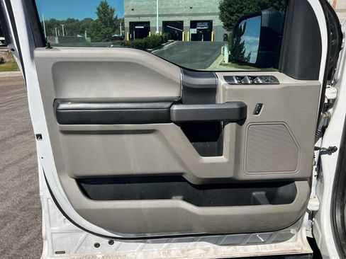 Used 2018 Ford F150 XLT w/ Equipment Group 301A Mid AWD/4WD image 11