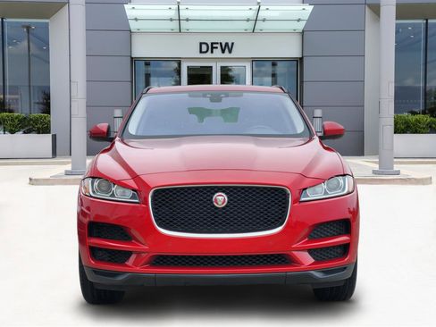 Used 2020 Jaguar F-PACE Premium image 2