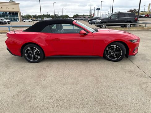 Used 2025 Ford Mustang Premium RWD image 14