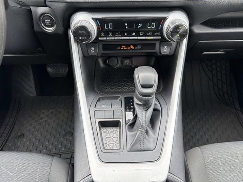 Certified 2024 Toyota RAV4 XLE FWD image 30