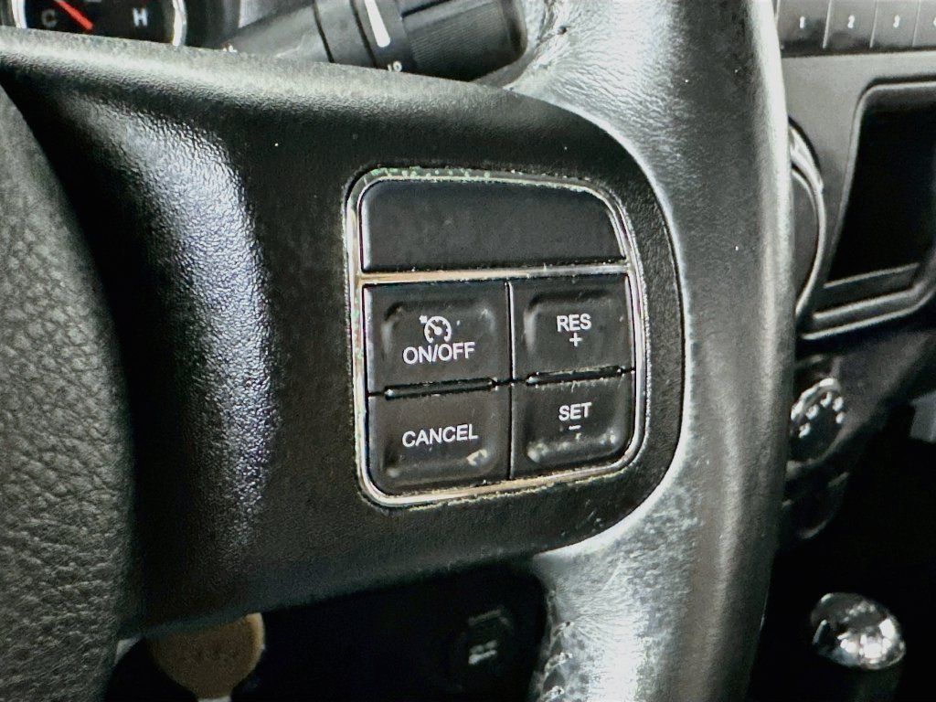 Used 2015 Jeep Wrangler Sport w/ Connectivity Group AWD/4WD image 25