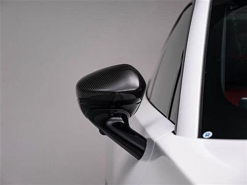 Used 2025 Aston Martin DBX 707 image 19