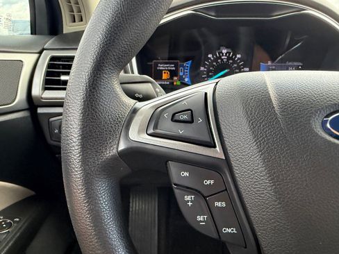 Used 2018 Ford Fusion S image 26