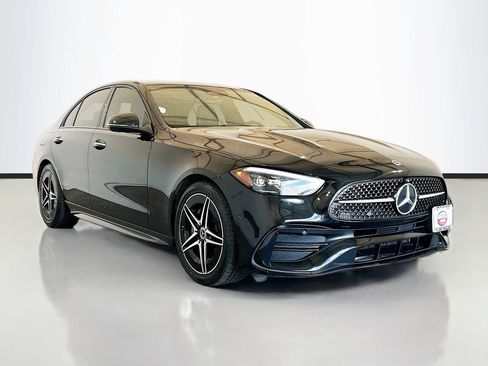Used 2023 Mercedes-Benz C 300 Sedan image 3