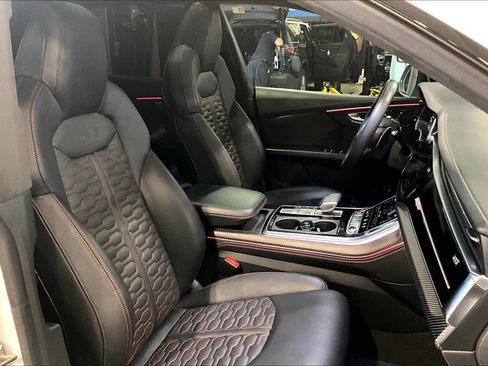 Used 2021 Audi RS Q8 w/ Carbon Optic Package image 11