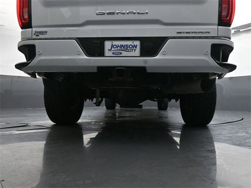 Used 2023 GMC Sierra 3500 Denali w/ Denali Ultimate Package image 45