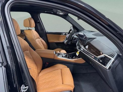 New 2026 BMW X5 xDrive50e w/ M Sport Package image 18
