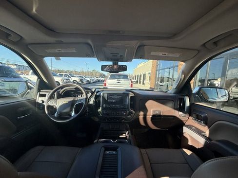 Used 2016 Chevrolet Silverado 1500 LTZ Z71 image 16