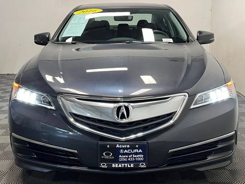 Used 2016 Acura TLX w/ Technology Package FWD image 2