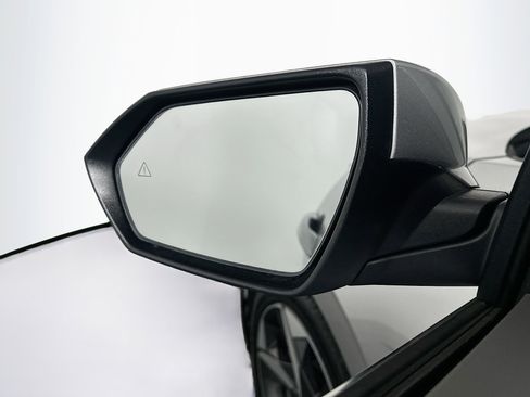 Used 2022 Hyundai Elantra SEL w/ Convenience + Premium Package image 16