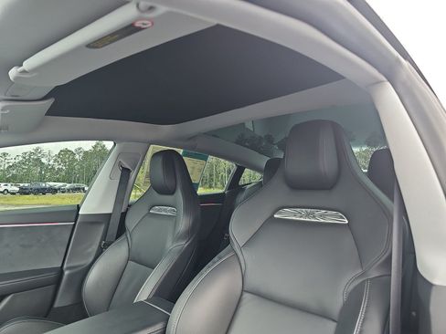 Used 2024 Tesla Model 3 Performance AWD/4WD image 32