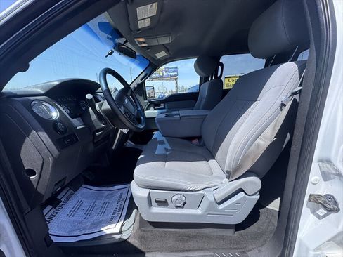 Used 2014 Ford F150 XLT w/ Equipment Group 302A Luxury AWD/4WD image 9
