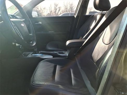 Used 2011 Ford Fusion SEL w/ 302A Rapid Spec Order Code image 13