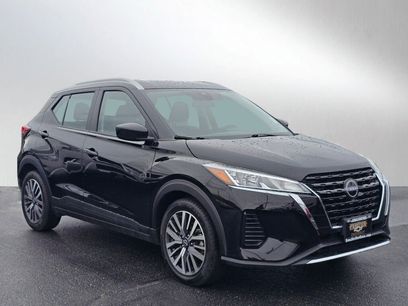 Used 2024 Nissan Kicks SV