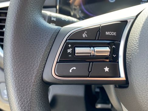 New 2026 Kia Seltos LX image 14