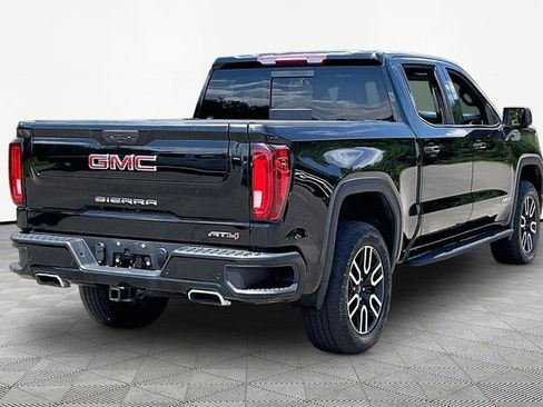 Used 2021 GMC Sierra 1500 AT4 w/ AT4 Premium Package AWD/4WD image 5
