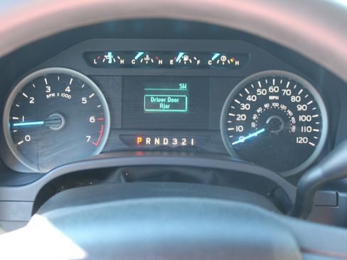 Used 2017 Ford F150 XLT image 17