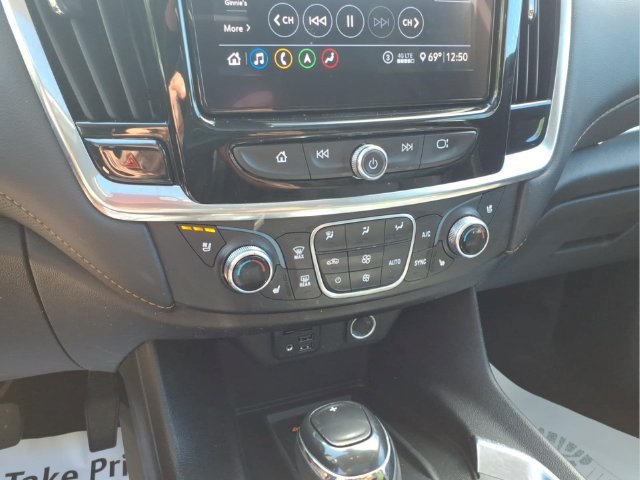 Used 2020 Chevrolet Traverse Premier w/ Redline Edition FWD image 27
