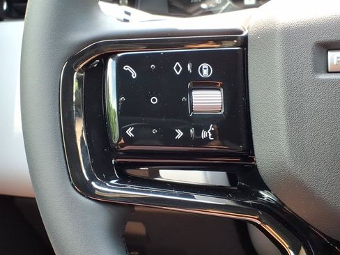 New 2026 Land Rover Range Rover Evoque S AWD/4WD image 16