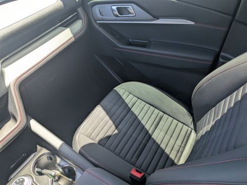 New 2025 Ford Explorer ST-Line image 19