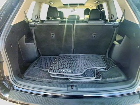 Used 2021 Volkswagen Atlas SEL FWD image 28