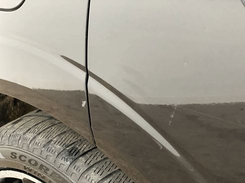 Used 2019 Volvo XC60 T6 R-Design w/ Protection Package Premier image 34