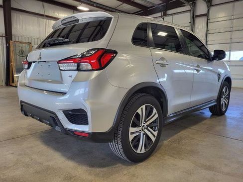 Used 2021 Mitsubishi Outlander Sport SE image 5