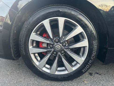 Used 2017 Nissan Altima 2.5 SV image 24