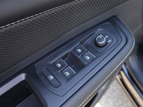 New 2026 Volkswagen Atlas SE image 11