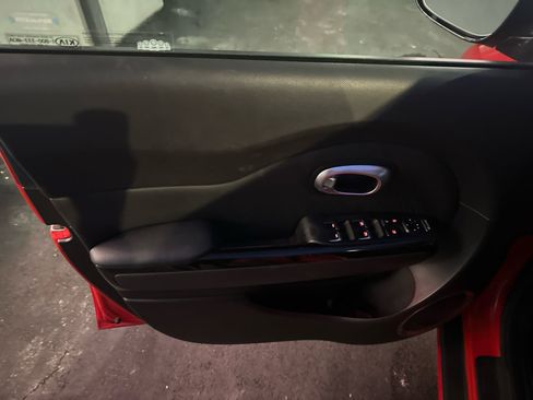 Used 2018 Kia Soul ! w/ Tech Package image 16