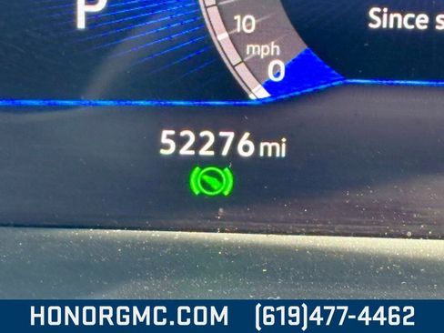 Used 2024 Volkswagen Jetta SE image 30