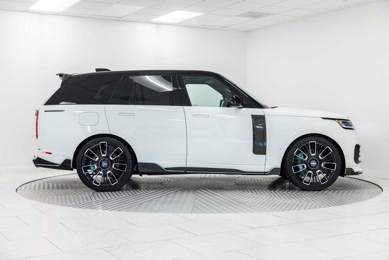 Used 2026 Land Rover Range Rover SE AWD/4WD image 7