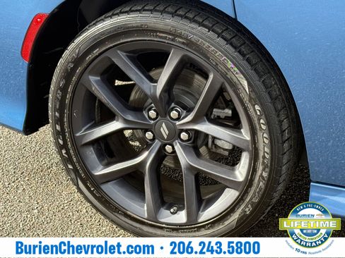 Used 2023 Dodge Charger R/T w/ Blacktop Package image 30