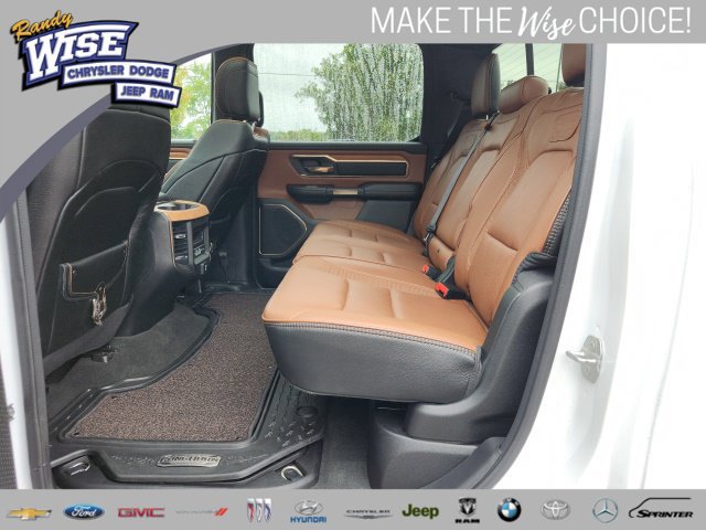 Used 2023 RAM 1500 Limited w/ Body-Colour Bumper Group AWD/4WD image 14