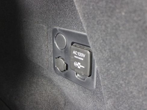 Used 2023 Fisker Ocean Ultra image 33