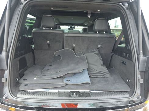 Used 2024 Jeep Grand Wagoneer Series II w/ Quick Order Packagew 28T image 15