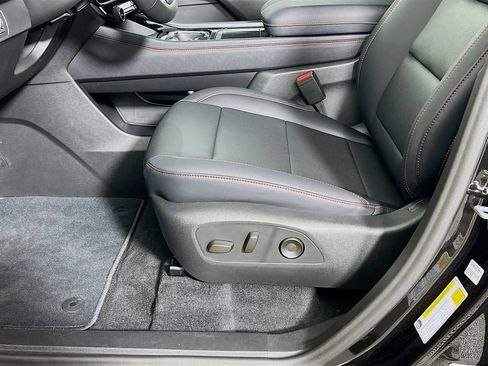 New 2026 Chevrolet Traverse Z71 w/ Enhanced Driving Package AWD/4WD image 20
