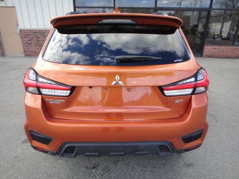 Used 2021 Mitsubishi Outlander Sport GT image 5