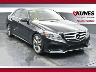 Used 2016 Mercedes-Benz E 350 4MATIC Sedan video 1