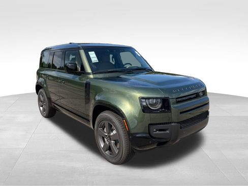 New 2026 Land Rover Defender 110 X-Dynamic SE AWD/4WD image 7