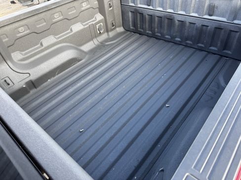Used 2023 GMC Canyon AT4 w/ AT4 Premium Package AWD/4WD image 30
